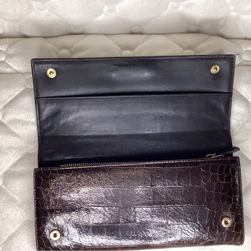Miu Miu authentic wallet in brown alligator embossed leather - Picture 11 of 14